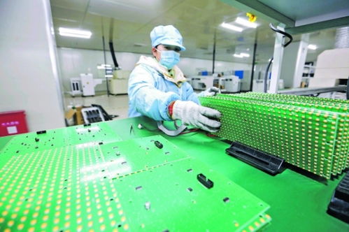 貴安綜保區(qū)以商招商建產(chǎn)業(yè)園，做大做強光電科技產(chǎn)業(yè)